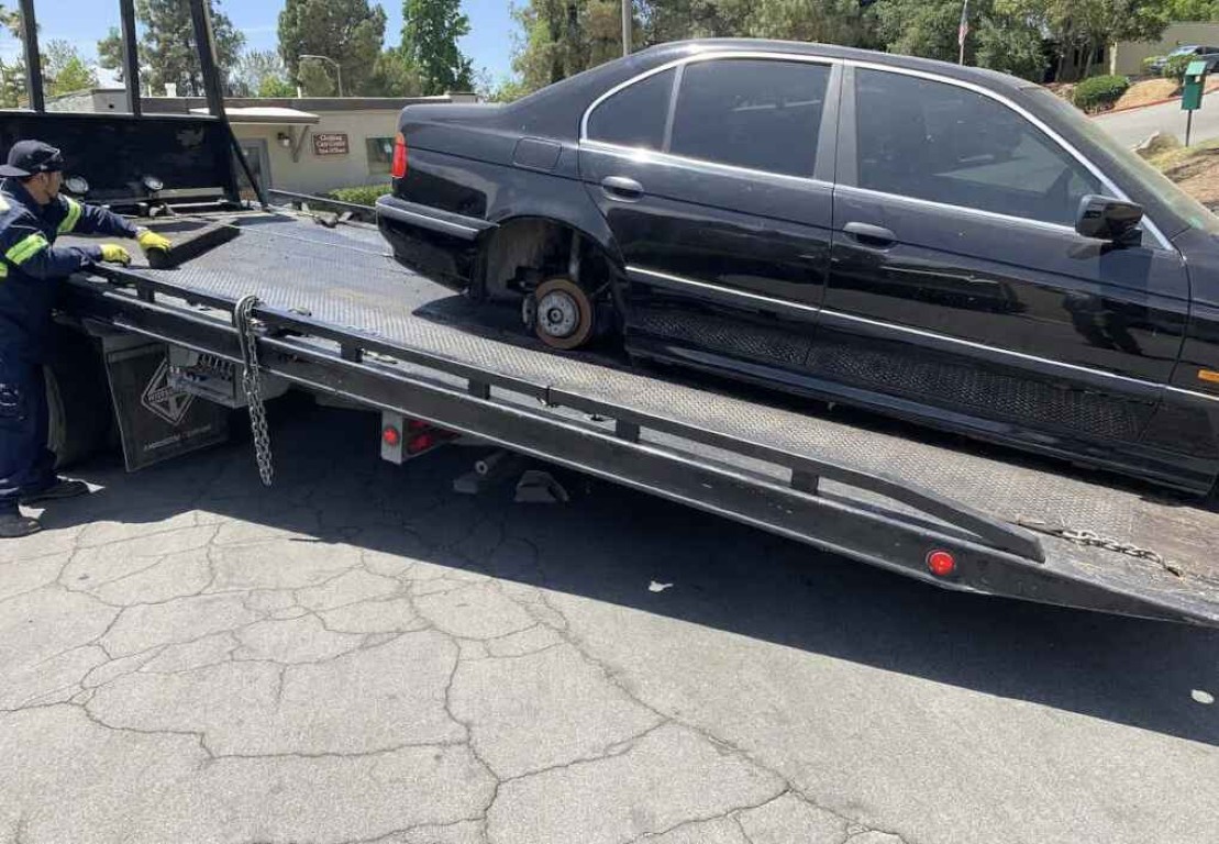 Fast junk car removal service in Poway, CA